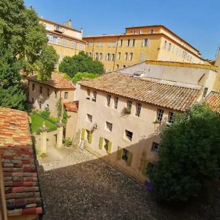 Tres Bel Centre Historique Apartment Aix-en-Provence