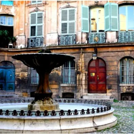 Apartment Tres Bel Centre Historique Aix-en-Provence